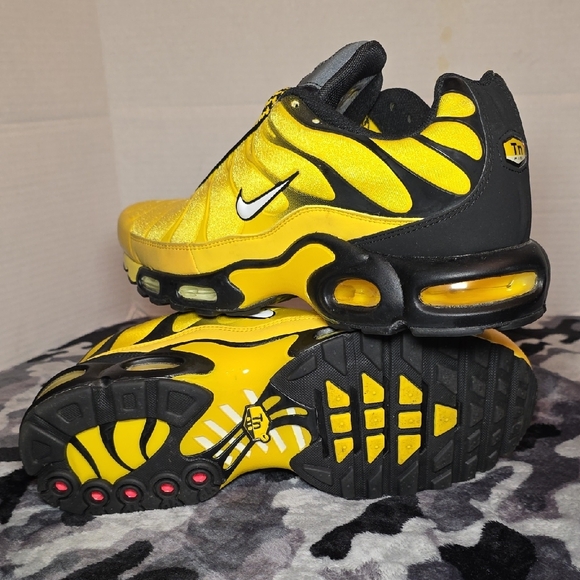 Nike Air Max Plus "Frequency Pack" - Picture 14 of 15